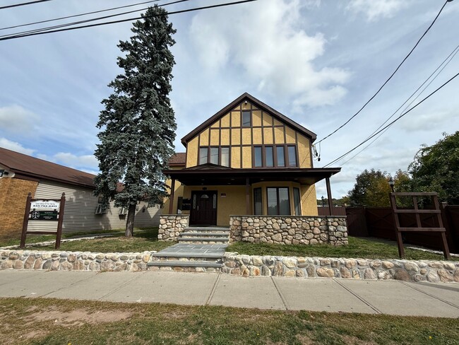 property at 504 Broadway