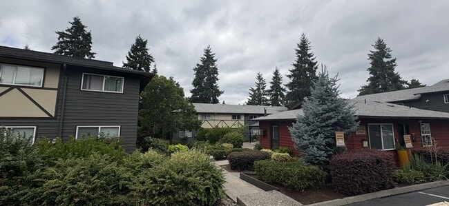 17400 Webster Rd