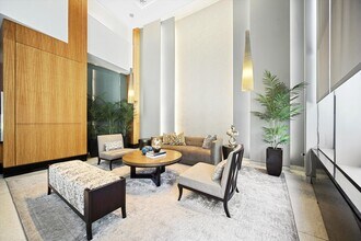 100 E 14th St in Chicago, IL - Foto de edificio - Building Photo