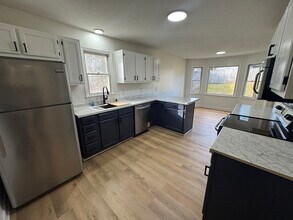 1821 Swann St in Fayetteville, NC - Building Photo - Building Photo