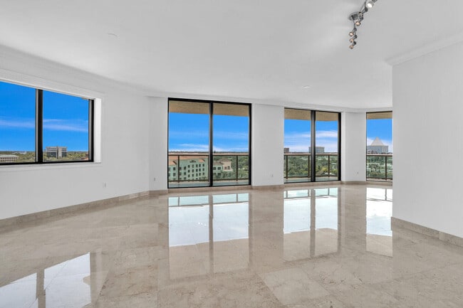 3630 Gardens 901c Pky in Riviera Beach, FL - Building Photo - Building Photo