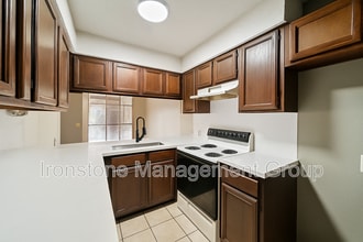 8217 N 117th E Ave in Owasso, OK - Building Photo - Building Photo