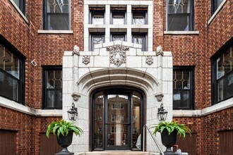 1426 W Jonquil Terrace in Chicago, IL - Building Photo - Building Photo