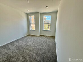 400 Willow St in Kearny, NJ - Building Photo - Building Photo