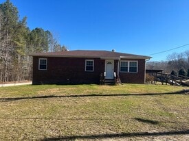 829 Brown Rd in China Grove, NC - Building Photo