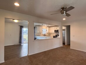 140 Park Dr in London, KY - Building Photo - Building Photo