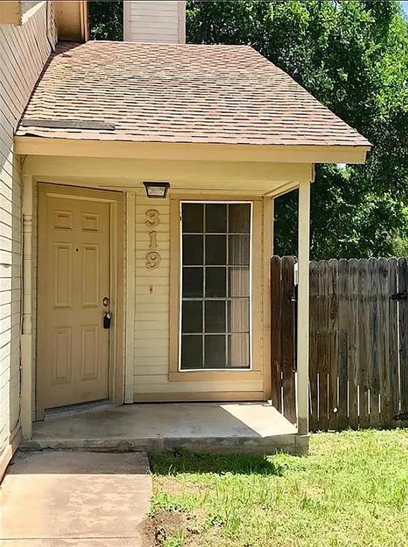 property at 319 Greenlawn Blvd