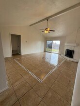 2320 Montclair Cir in Carrollton, TX - Building Photo - Building Photo