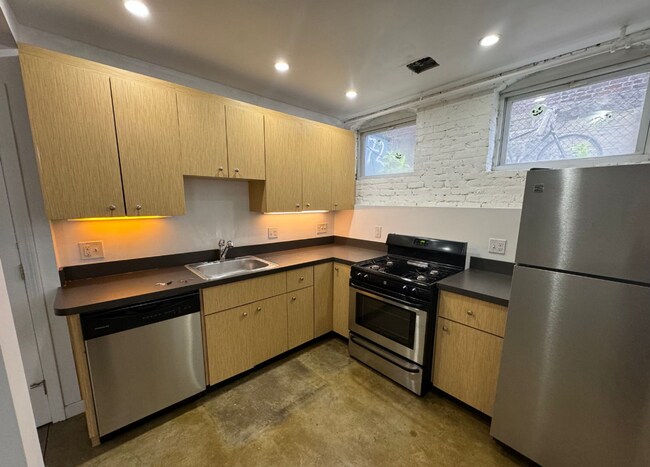 property at 72 Frankfort St