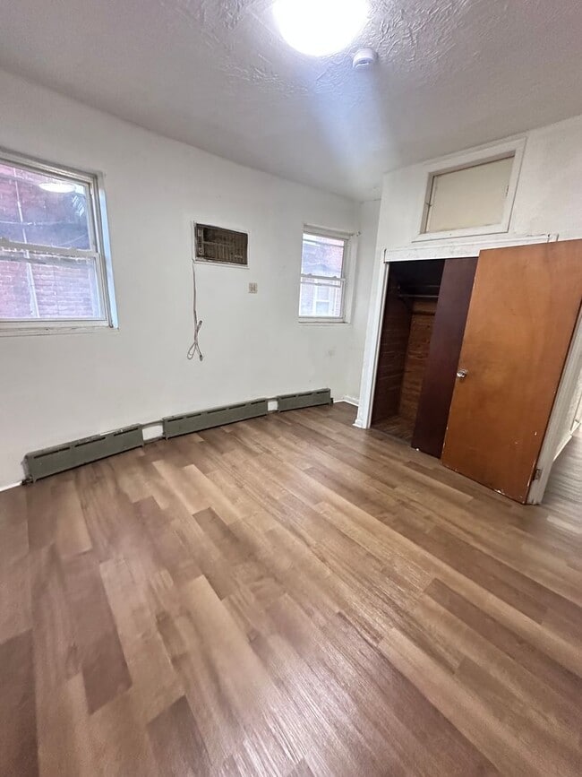 property at 5027 Walnut St
