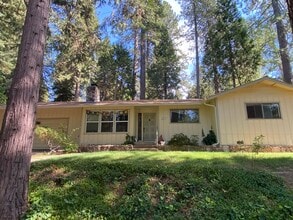 12 Galena Way in Nevada City, CA - Building Photo - Building Photo