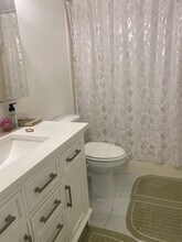 105 Lake Irene Dr in West Palm Beach, FL - Building Photo - Building Photo