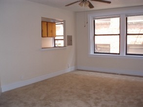 Maple Manor Apartments in Norfolk, VA - Foto de edificio - Lobby