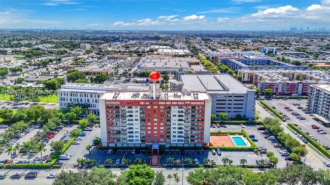 4675 W 18th Ct in Hialeah, FL - Building Photo - Building Photo