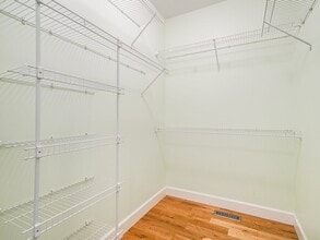 6932 197B St in Langley, BC - Building Photo - Building Photo