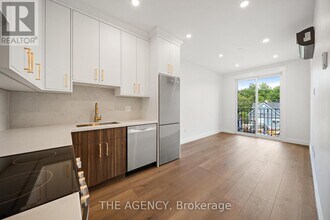 153 Main St E in Milton, ON - Building Photo - Building Photo