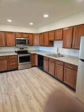 825 53rd Ave in Goodview, MN - Building Photo - Building Photo