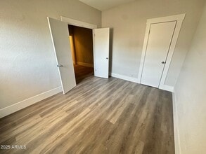 2032 W Adams St in Phoenix, AZ - Building Photo - Building Photo