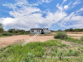 1591 W Patton St in Saint David, AZ - Building Photo