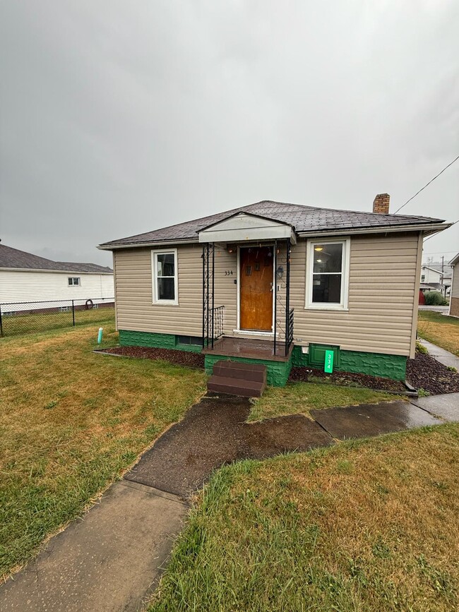 property at 334 1st Ave