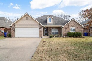 26449 Vintage Trace Dr in Claremore, OK - Building Photo