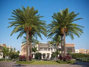 7200 W 4th Ave in Hialeah, FL - Building Photo - Building Photo