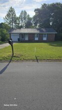204 Sterling Rd in Jacksonville, NC - Building Photo - Building Photo