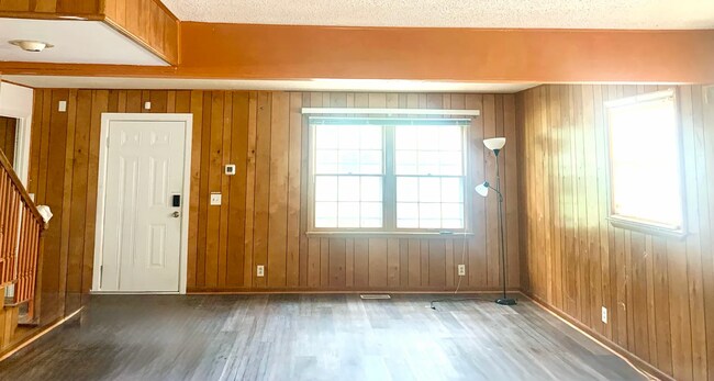1902 Forney Dr NW in Huntsville, AL - Building Photo - Building Photo