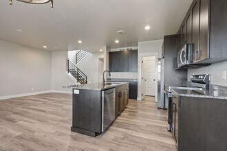 1413 Pinecrest Trl in Ammon, ID - Building Photo - Building Photo