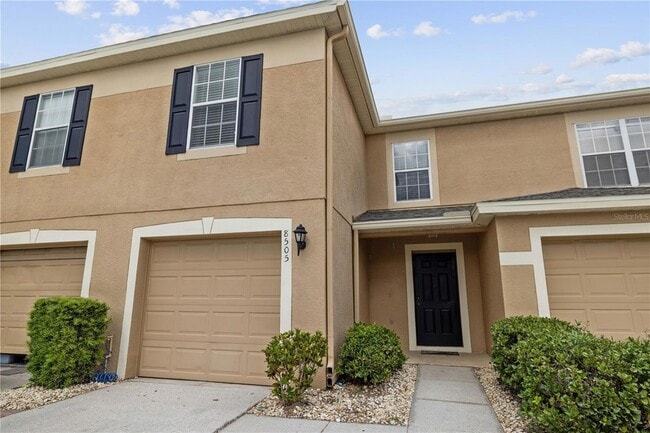 8505 Edgewater Pl Blvd in Tampa, FL - Building Photo - Building Photo