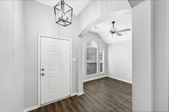 2402 Sandy Fields Ln in Spring, TX - Building Photo - Building Photo