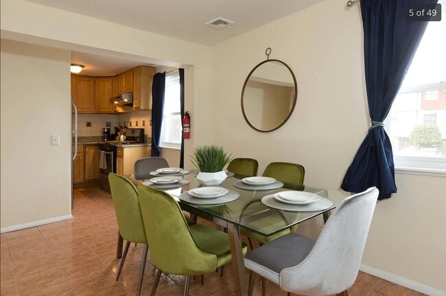 10 Saddlewood Ct in Jersey City, NJ - Building Photo - Building Photo