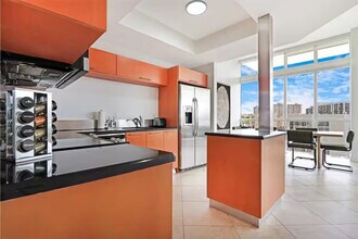 225 179th Dr in Sunny Isles Beach, FL - Building Photo - Building Photo