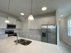 9005 Via Di Canti Dr in Windermere, FL - Building Photo - Building Photo