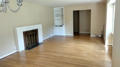2164 Westfall Rd in Rochester, NY - Building Photo - Building Photo