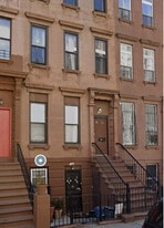 140 W 123rd St, Unit Apartment 3 in New York, NY - Building Photo