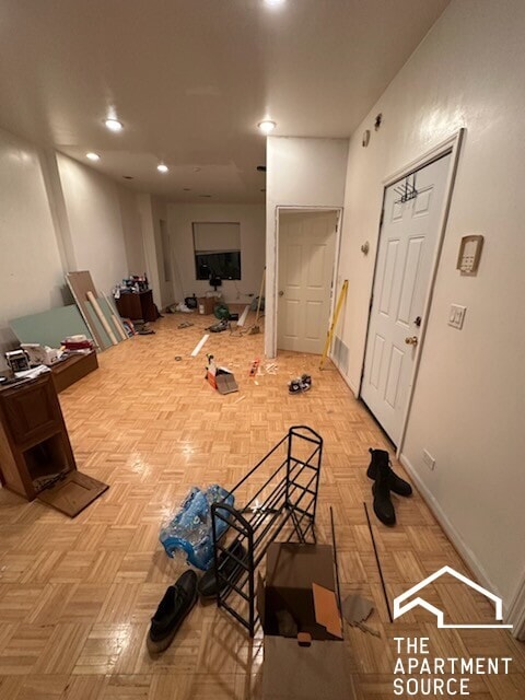 property at 3304 W Warren Blvd