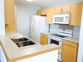 95-996-996 Ukuwai St in Mililani, HI - Building Photo - Building Photo