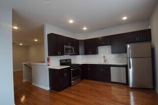 409 N 41st St in Philadelphia, PA - Building Photo