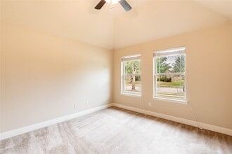 210 Cool Meadows Ln, Unit 6-516 in Red Oak, TX - Building Photo - Building Photo