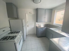 2471 Silver Lake Blvd in Los Angeles, CA - Building Photo - Building Photo