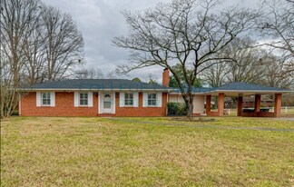 809 Minorcas Rd in Winston-Salem, NC - Building Photo