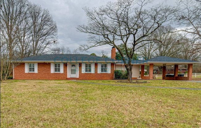 property at 809 Minorcas Rd