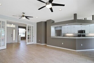 4815 77th St E in Bradenton, FL - Foto de edificio - Building Photo