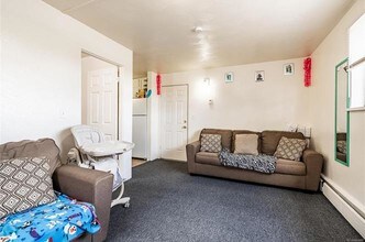 11916 E 14th Ave in Aurora, CO - Building Photo - Building Photo
