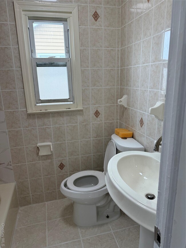 119-24 199th St in Queens, NY - Building Photo - Building Photo