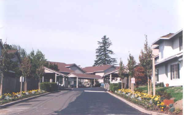 Oswego Ridge Mountain Park Condo in Lake Oswego, OR - Building Photo