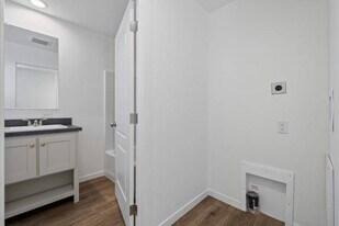 4315 N Flowing Wells Rd in Tucson, AZ - Building Photo