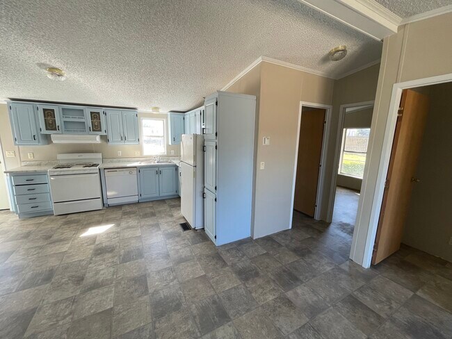 30 S 100 W in Orangeville, UT - Building Photo - Building Photo