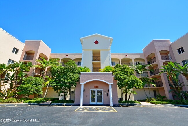 property at 123 Lancha Cir